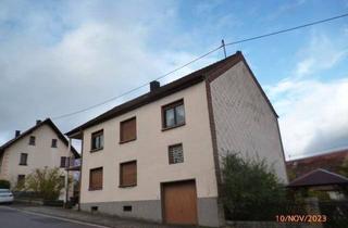 Haus kaufen in 66399 Mandelbachtal, Mandelbachtal - Wannemacher Immobilien **** (Neuer Preis) Ein bis Zweifamilienhaus in guter Lage mit schönem Grundstück ****