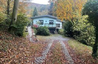 Haus kaufen in Herbstbachtal, 52396 Heimbach, Willkommen im Reich der Phantasie: Ein Zuhause für Träumer und Visionäre !