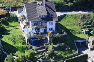 Haus kaufen in 76599 Weisenbach, Dreifamilienhaus mit Potenzial!