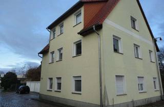 Anlageobjekt in 39218 Schönebeck, ...gepflegtes Mehrfamilienhaus mit 3 Wohneinheiten.