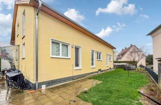 Haus kaufen in 73252 Lenningen, Entzückendes Reihenendhaus in Lenningen - Moderner Wohnkomfort in naturnaher Idylle