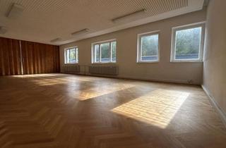 Büro zu mieten in Kurze Straße 18, 09577 Niederwiesa, Günstige große Lagerfläche in Niederwiesa Nähe Chemnitz und Flöha zu vermieten!