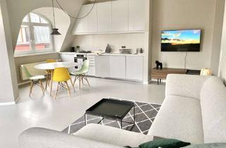 Immobilie mieten in Mulackstraße, 10119 Mitte (Mitte), Exklusives 100 qm Penthouse-Wohnung mit 4 Zimmern im Herzen von Berlin Mitte