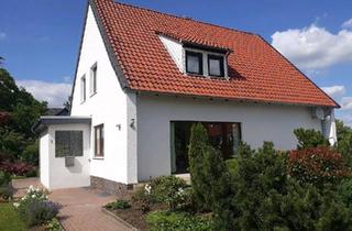 Haus kaufen in 38364 Schöningen, Schöningen - Ein-Zweifamilienhaus