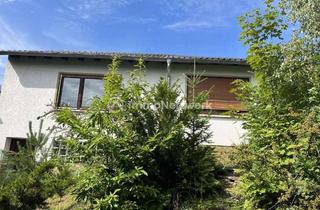 Haus kaufen in 67316 Carlsberg, Ebenerdig und Naturverbunden! Traditioneller Bungalow am Waldrand.