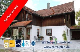 Haus kaufen in 94474 Vilshofen an der Donau, ZWEIFAMILIENHAUS IM LANDHAUSSTIL CA. 229 M² WOHNFLÄCHE, CA. 757 M² GRUNDSTÜCKSFLÄCHE