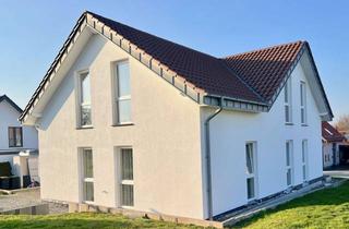 Einfamilienhaus kaufen in 32683 Barntrup, Einfamilienhaus mit viel Platz für die Familie - Eckgrundstück