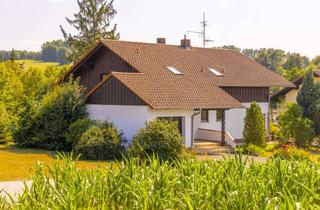 Haus kaufen in 94542 Haarbach, *** Preisreduzierung 16,80% ***Ein-/Zweifamilienhaus in Europas größter Golfregion in Oberuttlau