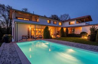 Villa kaufen in 94542 Haarbach, Stilvolle, moderne Architektenvilla mit beheizbarem Swimmingpool direkt am Golfplatz in Oberuttl