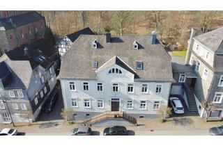 Haus kaufen in 57319 Bad Berleburg, Charakteristisches Gebäudeensemble in historischer Altstadtlage