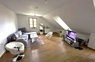 Wohnung kaufen in Äußere Münchner Straße 2a, 82515 Wolfratshausen, Sehr gut geschnittene Dachgeschoßwohnung mit viel Potential direkt am Loisacharm