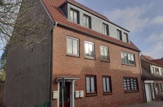 Mehrfamilienhaus kaufen in Kleiner Schwibbogen, 25348 Glückstadt, Neuer Preis als VHB, vermietetes Mehrfamilienhaus in Glückstadt mit 3 Wohnungen