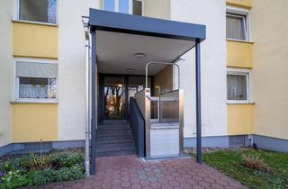 Wohnung kaufen in 85757 Karlsfeld, Sonnenbalkon, idyllischer Würmkanalblick und Fernwärme!
