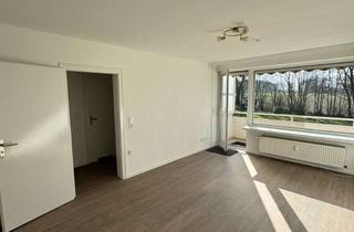 Wohnung mieten in 21493 Schwarzenbek, Stilvolle, modernisierte 2,5-Zimmer-Wohnung mit Balkon in Schwarzenbek