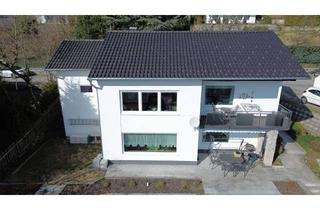 Haus kaufen in 94169 Thurmansbang, Grandiose Aussichtslage! Tolles Ein- bis Zweifamilienhaus