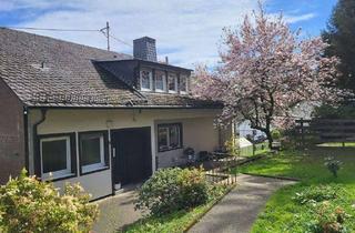 Haus kaufen in 57520 Schutzbach, Nähe Betzdorf u. Daaden! Wohnen am Waldrand, großes Ein -bis Zweifamilienhaus mit Schwimmbad!