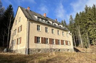 Haus kaufen in 08626 Adorf, Haus mit Fernblick in Waldrandlage von Adorf/Vogtl.