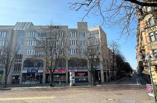 Gewerbeimmobilie kaufen in 76133 Innenstadt-Ost, Renovierte Bürofläche am Kronenplatz