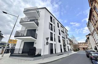 Wohnung kaufen in 53721 Siegburg, Bezugsfertig, einzigartig-gehoben mit einmaligem Ausblick! 200 m2, XL Stellplatz in Siegburg-Zentrum