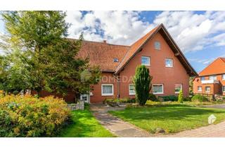 Haus kaufen in 31714 Lauenhagen, Mehrgenerationshaus mit vielfältigen Möglichkeiten auf 2.505 m² großen Grundstück inkl. Bauland
