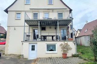 Haus kaufen in 74206 Bad Wimpfen, KAPITALANLAGE: Denkmalgeschützt & Kernsaniert – Freistehendes 2-FH mit Terrasse, Balkon & 2 Garagen.