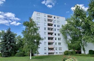 Wohnung kaufen in Im Heckengarten, 69207 Sandhausen, Helle 3,5- Zimmer Wohnung mit Balkon in Sandhausen