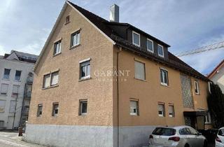 Haus kaufen in 71254 Ditzingen, Zentral gelegenes 3-Familienhaus in Ditzingen mit viel Platz und großem Potenzial