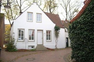 Einfamilienhaus kaufen in 26441 Jever, Schönes Einfamilienhaus in toller Lage in Jever zu verkaufen.