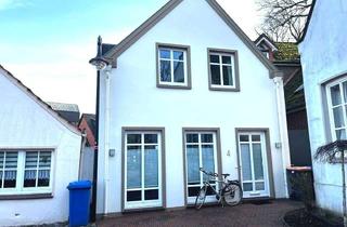 Einfamilienhaus kaufen in 26441 Jever, Schönes Einfamilienhaus in toller Lage in Jever zu verkaufen.