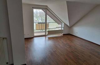 Wohnung mieten in Erich-Ollenhauer-Straße 150, 32882 Lebenstedt, schöne Dachgeschosswohnung 2-Zimmer