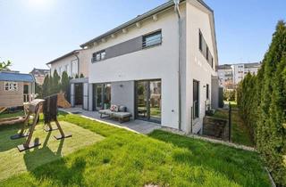 Einfamilienhaus kaufen in 70806 Kornwestheim, Kornwestheim - Modernes Traumhaus mit Minimal-Energiebedarf