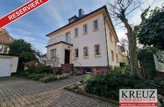 Villa kaufen in 65428 Rüsselsheim, Beeindruckend imposante Villa mit Potential