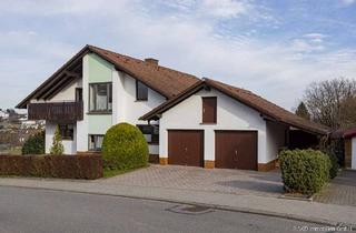 Haus kaufen in 74934 Reichartshausen, Gepflegtes Dreifamilienhaus in Reichartshausen!