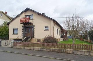 Einfamilienhaus kaufen in 56249 Herschbach, Selters VG - Freistehendes Einfamilienhaus mit Garage und Garten in ruhiger Ortsrandlage!