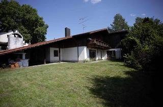 Einfamilienhaus kaufen in 94078 Freyung, Freyung - Viel Platz und Ruhe bietet dieses Einfamilienhaus mit Garage und Garten in zentrumsnaher Lage
