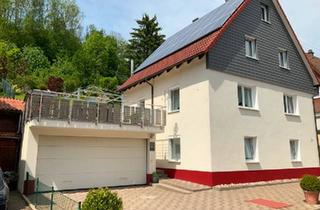 Einfamilienhaus kaufen in 72275 Alpirsbach, Alpirsbach - Einfamilienhaus mit Einliegerwohnung, schönem Garten von Privat