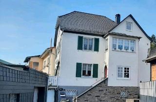 Haus kaufen in 35708 Haiger, Haiger - Schönes EinZweifamilienhaus in Haiger-Sechshelden