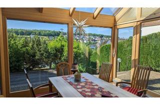 Einfamilienhaus kaufen in 57234 Wilnsdorf, Freistehend, sonnig mit Solaranlage und -thermie - schönes und gepflegtes Einfamilienhaus
