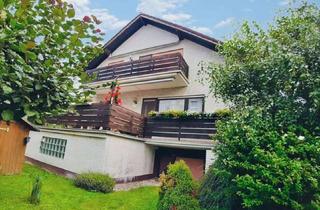 Haus kaufen in 61476 Kronberg im Taunus, freistehendes Zweifamilienhaus mit großem Garten, wie es ihn kaum noch gibt