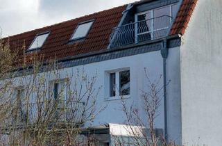 Wohnung kaufen in 52249 Eschweiler, Eschweiler - Schöne, renovierte 4 Zimmer DG-Wohnung mit Balkon in Eschweiler