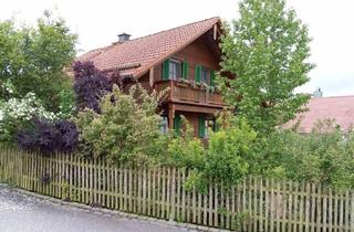 Einfamilienhaus kaufen in 84160 Frontenhausen, Frontenhausen - Ruhig wohnen mit Landhausflair: Gemütliches Einfamilienhaus in Holzbauweise!