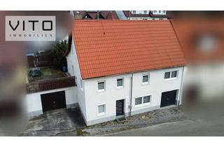 Haus kaufen in 72336 Balingen, Vollständig kernsaniertes Zweifamilienhaus mit 3 Garagen in Balingen - Engstlatt