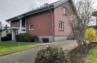 Haus kaufen in 32760 Detmold, Attraktives Ein bis Zwei-Familienhaus in Heiligenkirchen mit schönem Garten und energetisch saniert