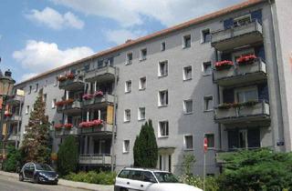 Wohnung mieten in J.-Gutenberg-Straße, 06618 Naumburg, Wohnen in der Innenstadt- Balkon- Stellplatz- J.-Gutenberg Straße 5 Naumburg (Saale)