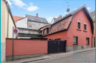 Einfamilienhaus kaufen in 67098 Bad Dürkheim, Gemütliches Einfamilienhaus mit Hof in stadtnaher Lage