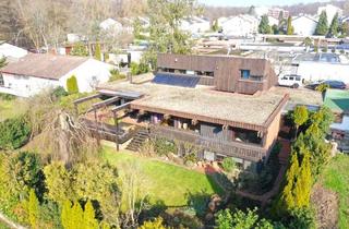 Villa kaufen in 71067 Sindelfingen, **Architektenvilla in Sindelfingen**Lichtdurchflutetes Wohnhaus mit Garten und sonniger Terrasse**