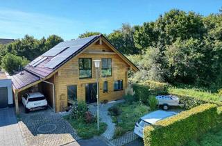 Haus kaufen in 52477 Alsdorf, Holzblockhaus mit hochwertiger Ausstattung und aufwändig angelegtem Garten in Alsdorf - Hoengen