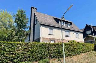 Haus kaufen in Von-Eichendorff-Str., 59823 Arnsberg, ***Wohnen neben netten Nachbarn-Zweifamilienhaus in Oeventrop***