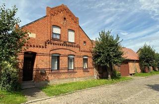 Haus kaufen in Döllnitzer Dorfstr., 39629 Bismark (Altmark), 3-Seitenhof in Döllnitz sucht einen Nachfolger