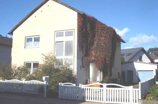 Einfamilienhaus kaufen in Blumenstraße 36, 68789 Sankt Leon-Rot, Freistehendes Einfamilienhaus mit Hoffläche, Garten und Nebengebäude!